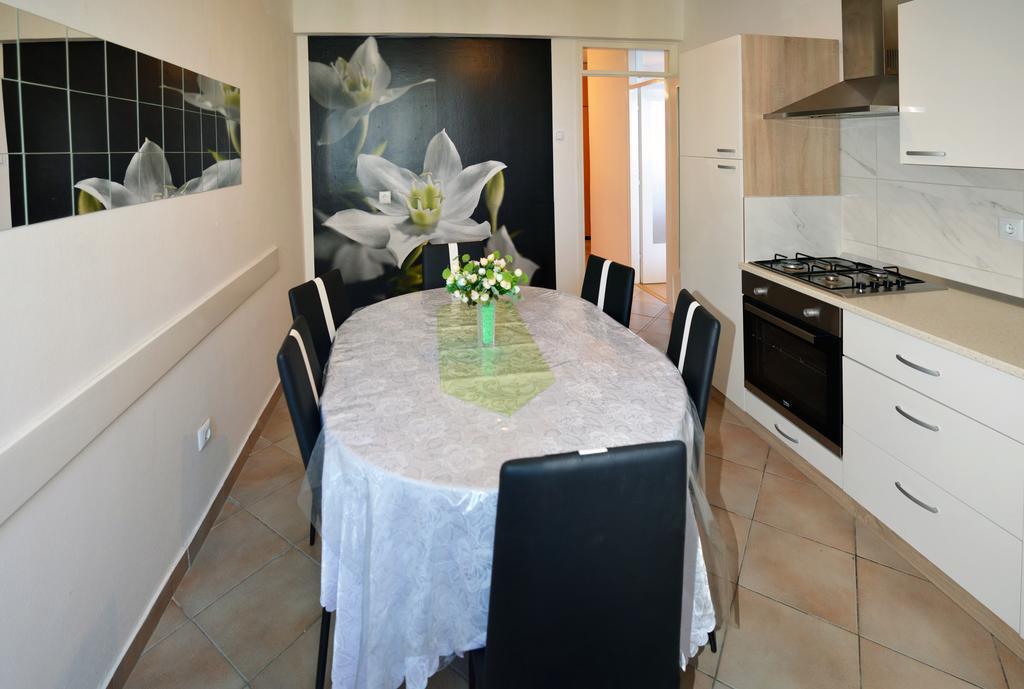 Andrej Apartamento *